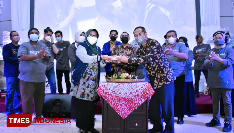 Bupati Tegal Luncurkan Program Wirausaha Pemuda Times Indonesia