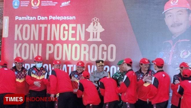 Lepas Kontingen Porprov Jatim 2022 Ketua KONI Ponorogo Sampaikan Pesan