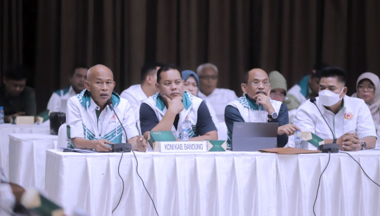Bupati-Bandung-2.jpg