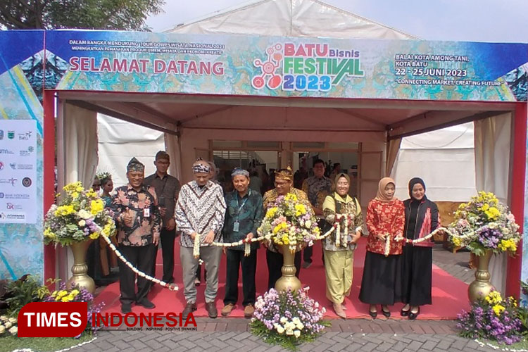 Ada Batu Bisnis Festival Di Balai Kota Among Tani Times Indonesia