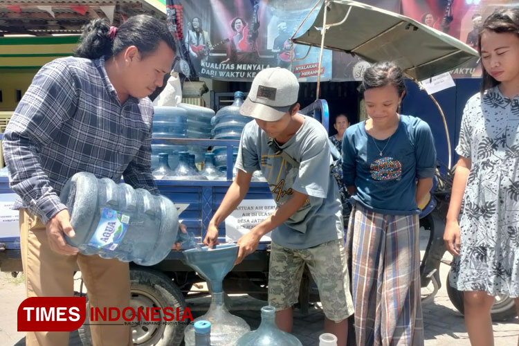 Desa Gresik Alami Kekeringan Begini Cara Warga Bertahan Hidup