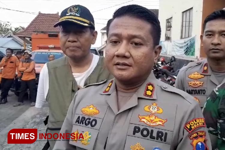 Kebakaran Hutan Gunung Lawu Lereng Utara Ngawi Hanguskan Hektar