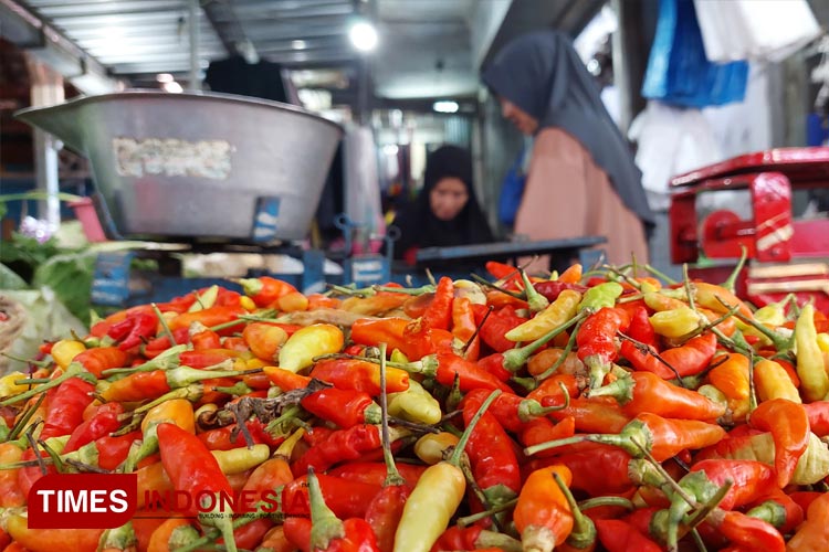 Harga Cabai Makin Pedas Di Pasar Banyuwangi Tembus Rp80 Ribu Per