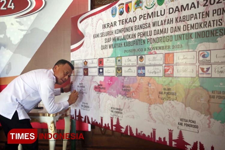 Pemkab Ponorogo Deklarasikan Pemilu Damai Begini Rincian Isinya