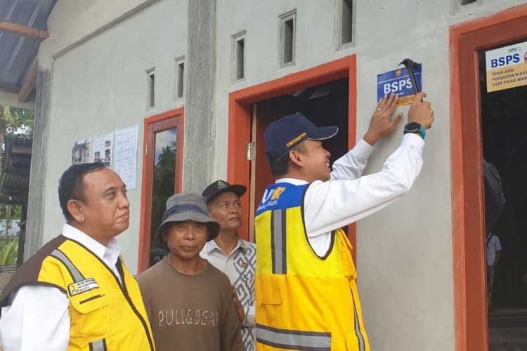 Program Bedah Rumah Kementerian Pupr Ri Capai Unit Per