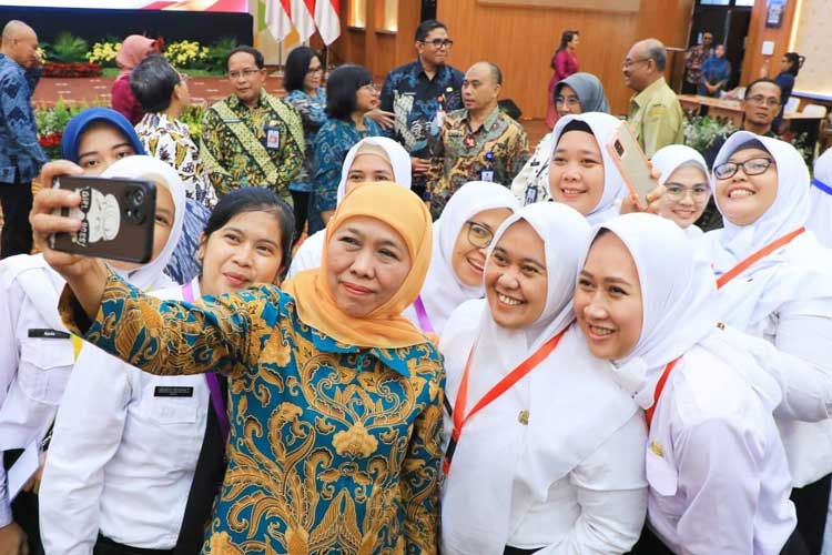 Buka Orientasi PPPK Angkatan 1 8 Tahun 2024 Gubernur Khofifah Pesan