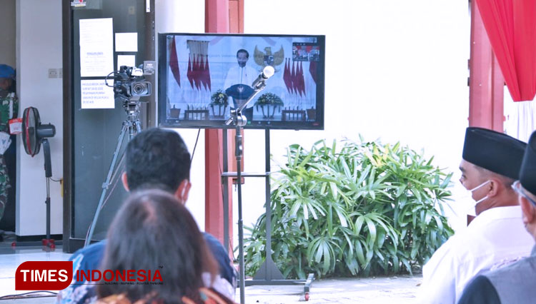 Presiden Jokowi Gelar Zoom Meeting Bersama Forkopimda Seluruh Indonesia ...