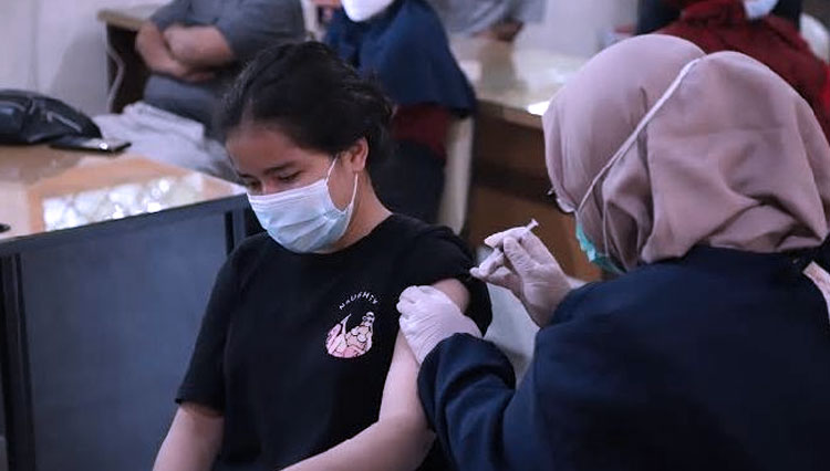 Perkumpulan ikatan pelajar Jakarta Utara saat gelar vaksinasi sebelumnya. (FOTO: Dok. PMI Jakarta Utara)