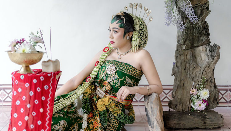 Riasan-Bayu-Bhaskara-Gaya-Jawa.jpg