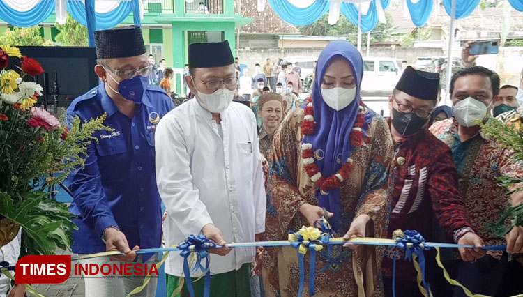 Anggota Komisi V DPR RI Resmikan Rusunawa Ponpes KH Syamsuddin Durisawo Ponorogo