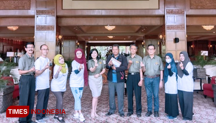Direktur-PT-ATM-Djoko-Ardhityawan-dan-Direktur-CV-Cahaya-Tani-Abadi-H-Irfan-Husaini-2.jpg