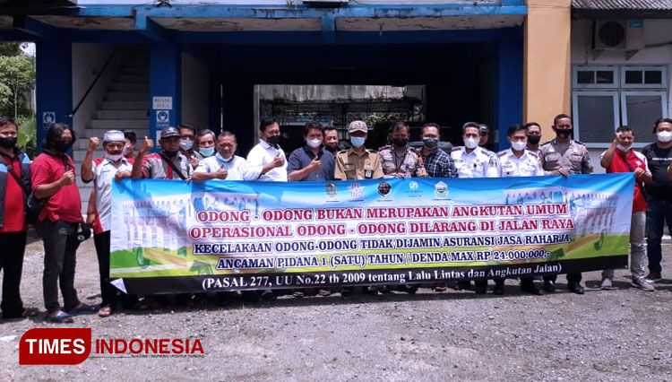 Paguyuban-angkutan-umum-di-Kabupaten-Banjarnegara-melakukan-audensi-dengan-Dishub-Banjarnegara-3.jpg