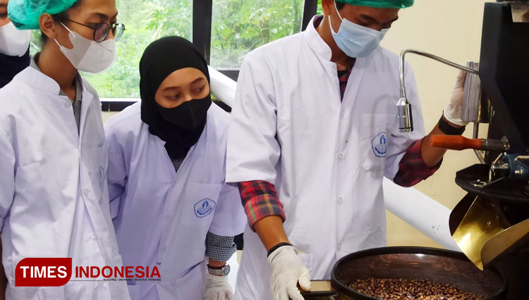 Kopi Polije, Hadirkan Olahan Kopi Petani Binaan yang Berkualitas