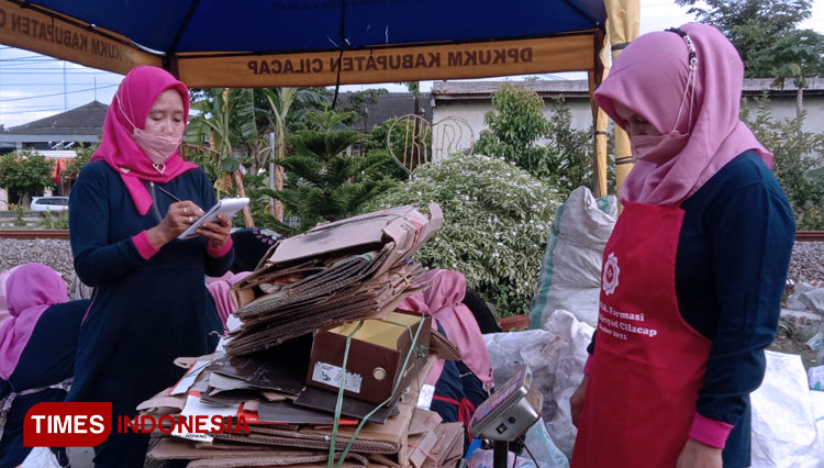 Kegiatan-PT-SBI-di-bidang-lingkungan-2.jpg