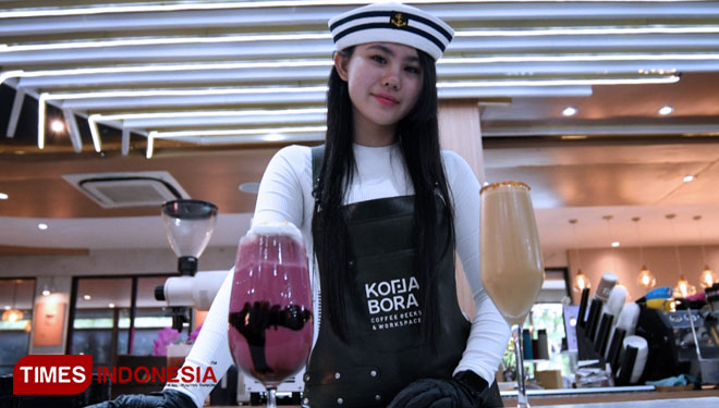 Zoe Levana Jadi Barista, Kostum Nauticalnya Curi Perhatian - TIMES Jatim