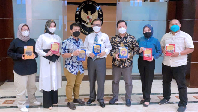 Faruq-Ibnul-Haqi-c.jpg