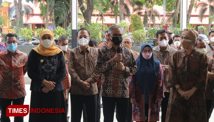 Anggota-Komisi-XI-DPR-RI-Indah-Kurnia-a.jpg