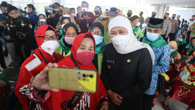 Gubernur Jatim Khofifah Optimistis Bandara Juanda Jadi Hub Strategis Jemaah Umrah