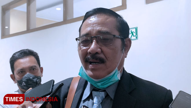 Nundang-Busaeri-b.jpg