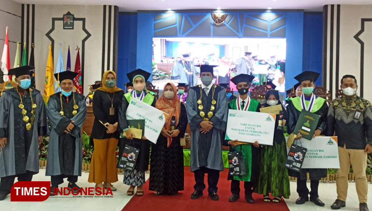 Ini Sosok Wisudawan UIN KHAS Jember Peraih IPK Fantastis dan Tahfidz 30
