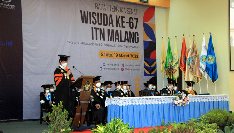 Wisuda-ITN-Malang-2.jpg
