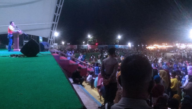 Bupati Pulau Morotai Benny Laos saat sambutan Launching Tokuwela Festival 2022. (Foto: Mun For TIMES Indonesia).