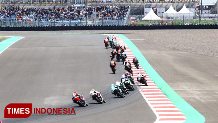 Pembalap MotoGP di Sirkuit Mandalika. (Tria Adha/TIMES Indonesia)