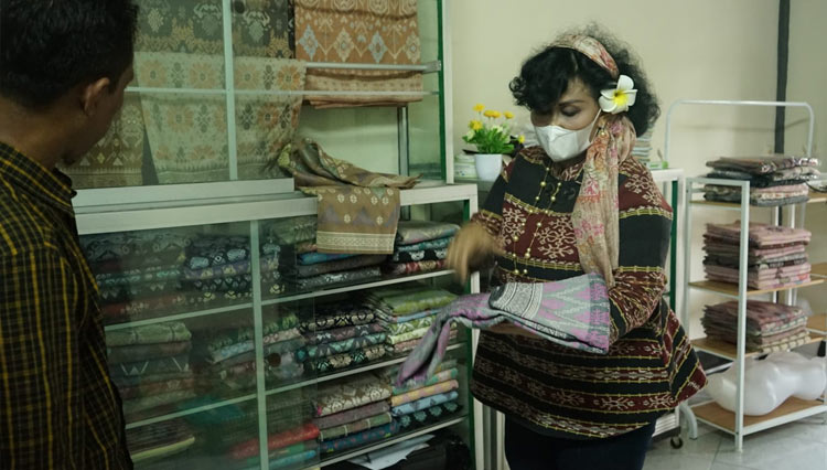 Nanny-Hadi-Tjahjanto-2.jpg