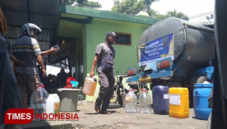 minyak-goreng-curah-2.jpg