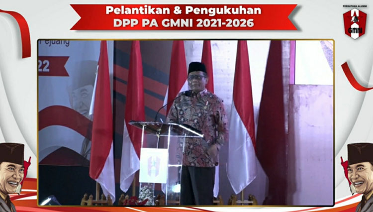Menko Polhukam Republik Indonesia, Mahfud MD saat menyampaikan pidatonya di hadapan ratusan kader PA GMNI (foto: Edi Junaidi Ds/TIMES Indonesia)