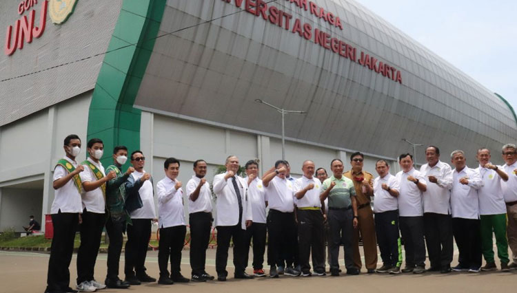 Menpora Bersama Rektor UNJ dan Para Pimpinan UNJ. (FOTO: AJP TIMES Indonesia)