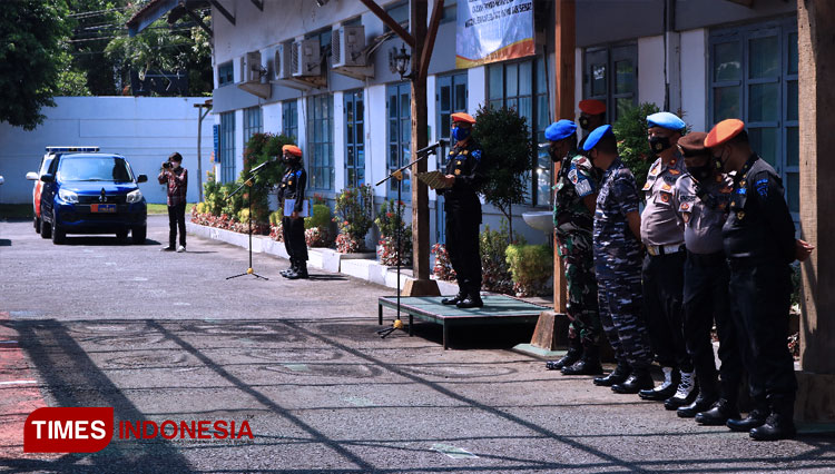 Suasana-apel-gelar-pasukan-yang-diikuti-TNI-Polri-dan-tenaga-keamanan-internal-kereta-api-2.jpg