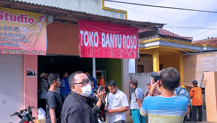 DPRD Banyuwangi Desak Satpol PP Tutup Toko Miras Banyu Roso - TIMES ...