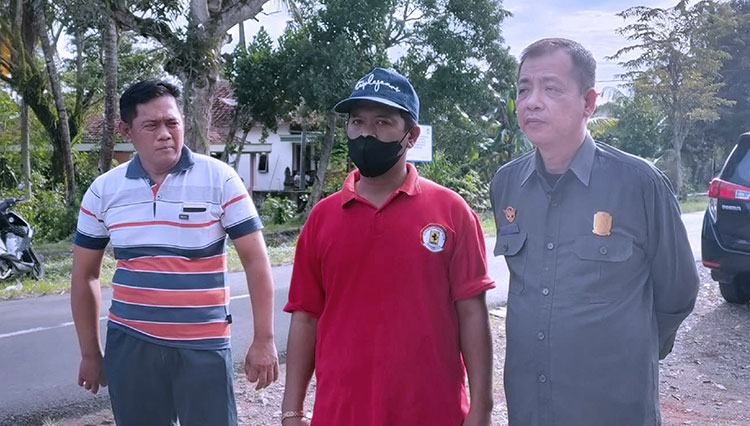 DPRD Banyuwangi Desak Satpol PP Tutup Toko Miras Banyu Roso - TIMES ...