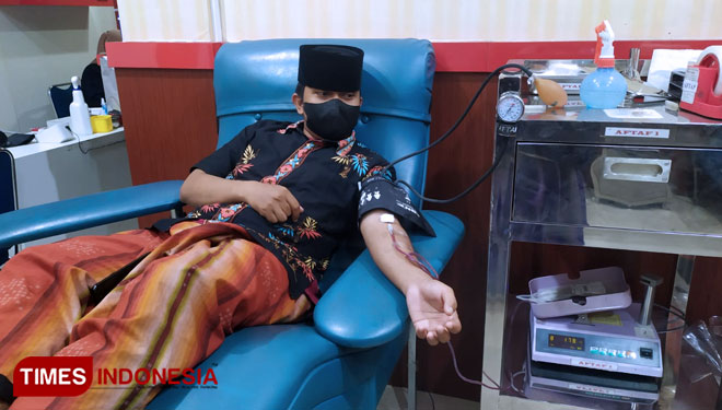 Selama Ramadan, Donor Darah di PMI Jombang Dapat Sembako