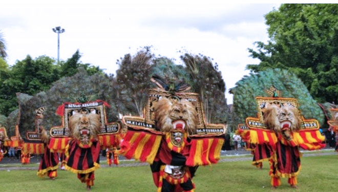 Reog-Diklaim-Malaysia-b.jpg