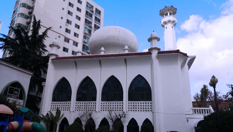 Masjid-Besar-di-Korea-Selatan-2.jpg