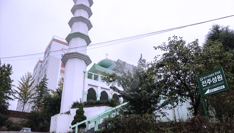 Masjid-Besar-di-Korea-Selatan-4.jpg