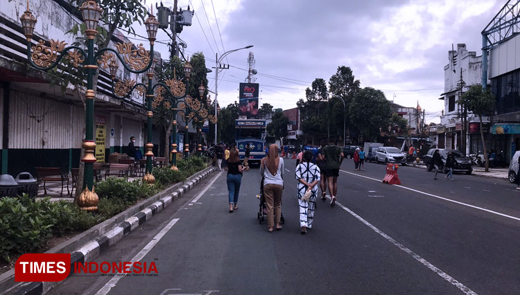 Suasana-Kayutangan-Heritage-yang-aksesnya-ditutup-untuk-lokasi-ngabuburit-2.jpg