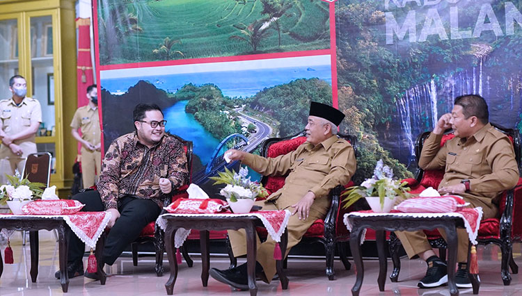 Bupati-Kediri-dan-Bupati-Malang-3.jpg