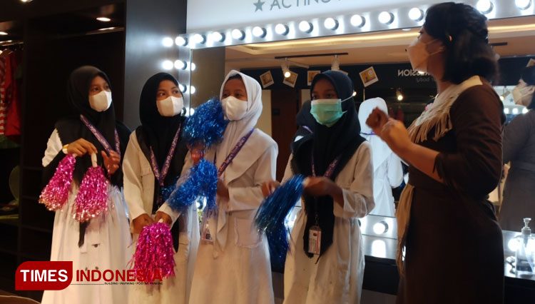 Jelajah Permainan KidZania, QNET Ukir Keceriaan Anak-anak Panti Asuhan