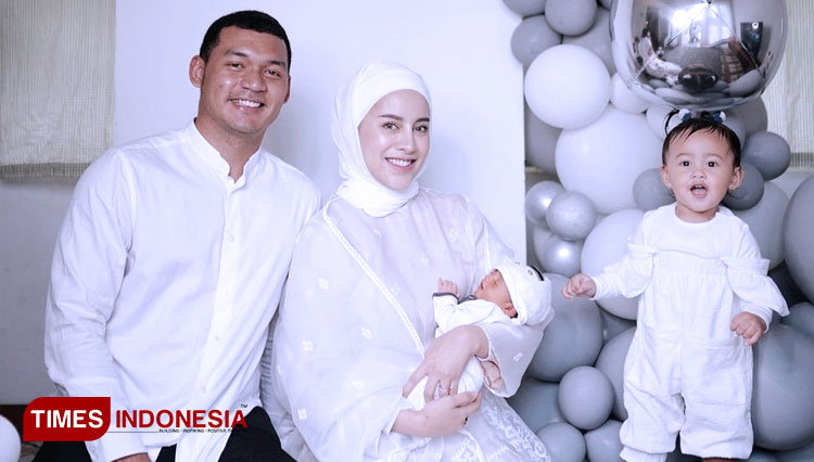 Aqiqah-anak-kedua-dari-Aghnia-Punjabi-menggunakan-Jasa-Aqiqah-Nurul-Hayat-2.jpg