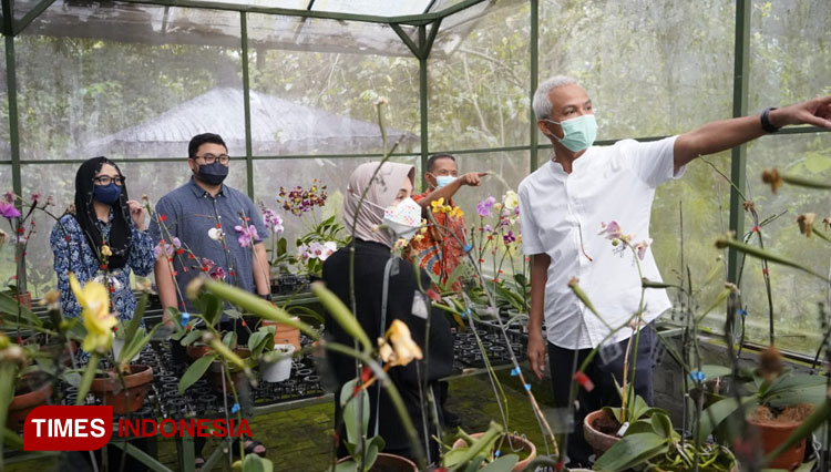 Bupati-Kediri-dan-Gubernur-Ganjar-a.jpg