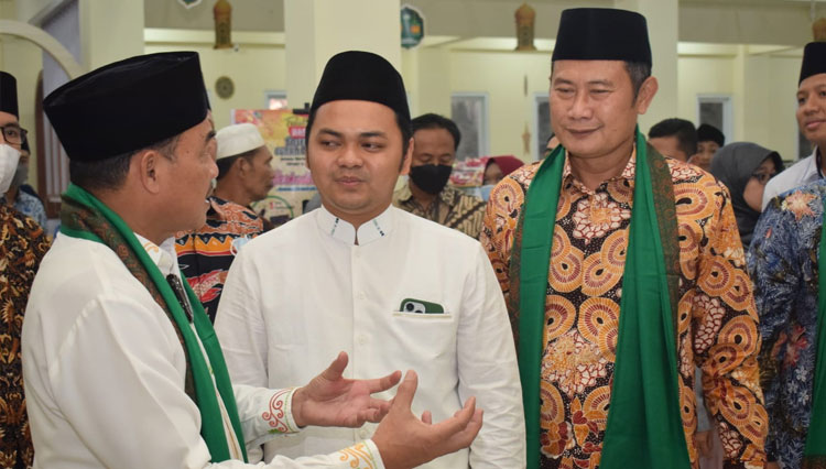 Bupati-Lamongan-2.jpg