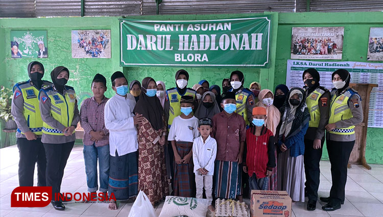 Satlantas Polres Blora Baksos Ramadan di Ponpes dan Panti Asuhan