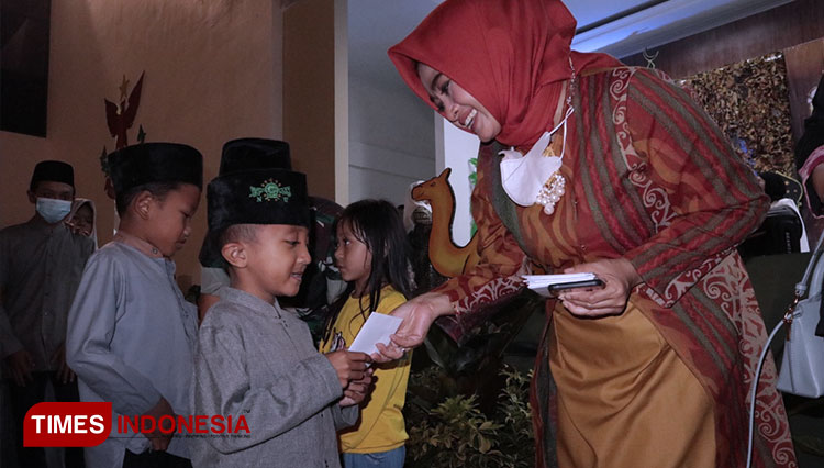 Yonif Mekanis 403 WP Yogyakarta Gelar Kegiatan Berbagi Kasih