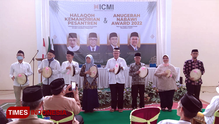 Anugerah-Nabawi-Awrad-3.jpg