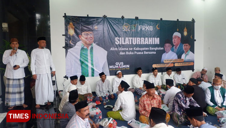 Silaturahmi Bareng Ulama Bangkalan Gus Muhaimin Sebar 1000 Paket