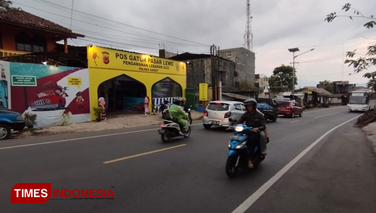 Arus Lalin di Pasar Lewo Garut Ramai Lancar