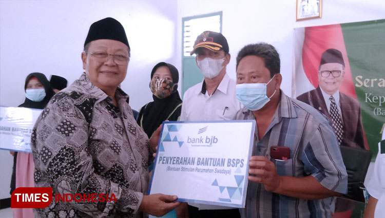 Anggota DPR RI Dedi Wahidi Bangun 1750 Rumah bagi Warga Tak Mampu di Cirebon dan Indramayu